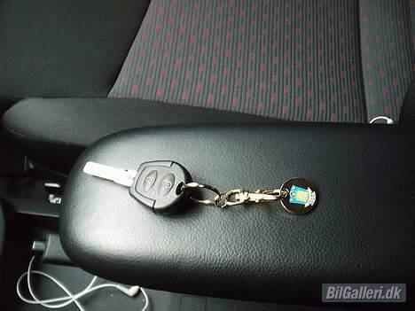 Seat Ibiza 1,4 16V *SOLGT* - Midterarmlæn foran (m. korrekt nøglering) billede 17