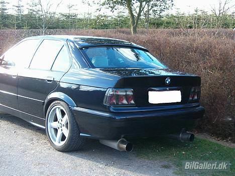 BMW E36 *SOLGT* billede 2