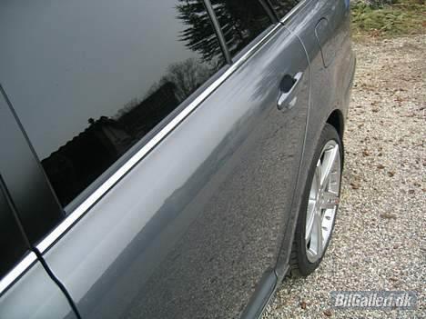 Toyota Avensis 2.0 D4D SOLGT billede 15