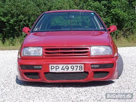 VW Vento SOLGT billede 1