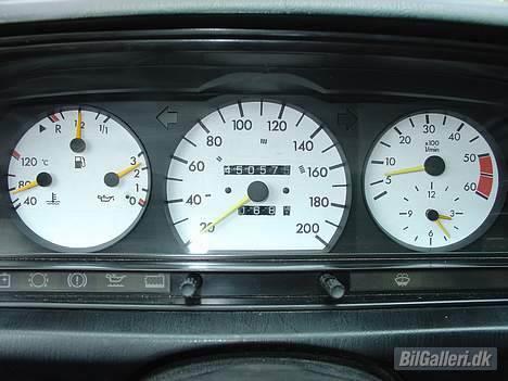 Mercedes Benz --(190 2,5)-- solgt billede 8