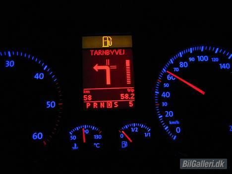 VW Touran 2.0 TDI DSG *SOLGT billede 17