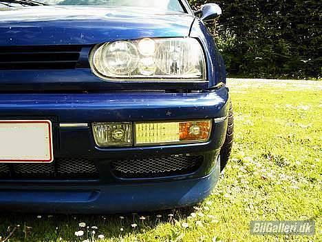 VW      Vento GT TDi *SOLGT* - øjnskygge forlænget ud i skærmen, Klart glas tåge og blink, golf 4 look lygter, Golf 4 look grill,  Alu gitter i forkofangeren, vr6 underlæbe, og chrome liste billede 10