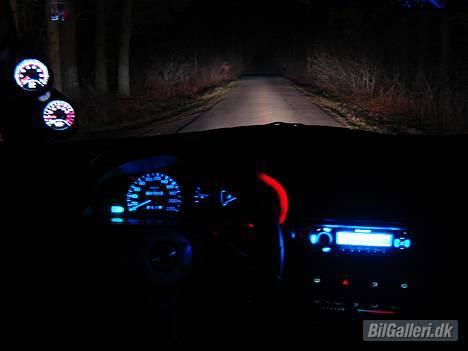 Nissan Sunny "Gadekrydset" - porno ik.. ( bedre billede kommer ) billede 8