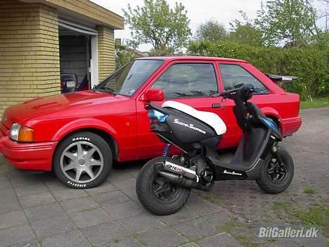 Ford Escort 1.6 xr3i "SOLGT" - Min brors scooter :) billede 13