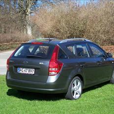 Kia cee'd SW Exclusive CRDI