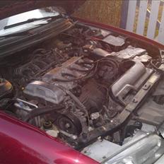 Mazda 626 *Hugget op*