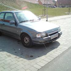 Ford Escort 