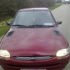 Ford Escort clx 1,6 SOLGT