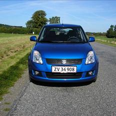 Suzuki swift 1,3 GLX  SOLGT