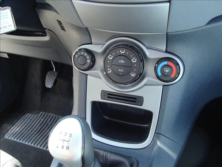 Ford Fiesta Trend *SOLGT* billede 12