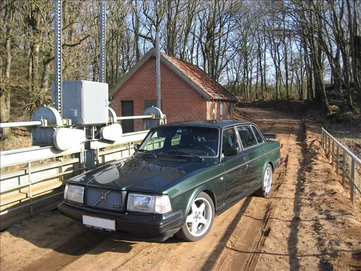 Volvo 264/240 Solgt billede 4