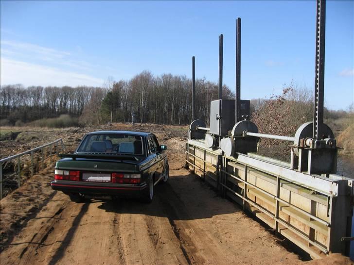 Volvo 264/240 Solgt billede 5