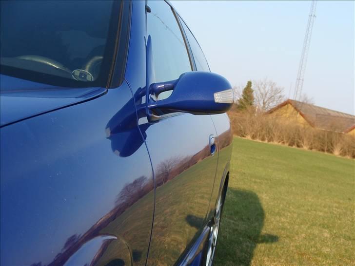 Nissan Almera 1,8 Sport SOLGT billede 18