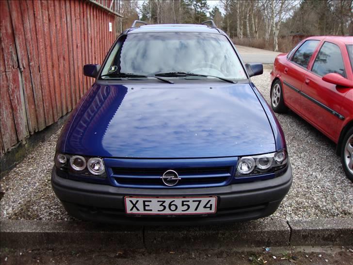 Opel astra f lille kone bil billede 1