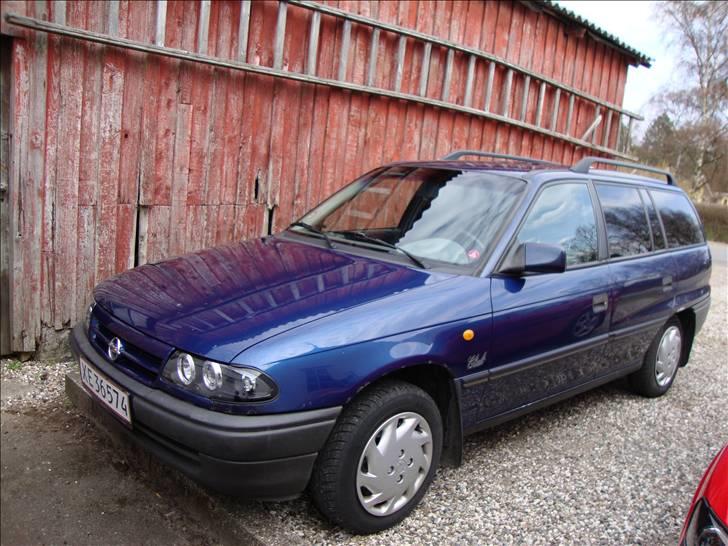 Opel astra f lille kone bil billede 2