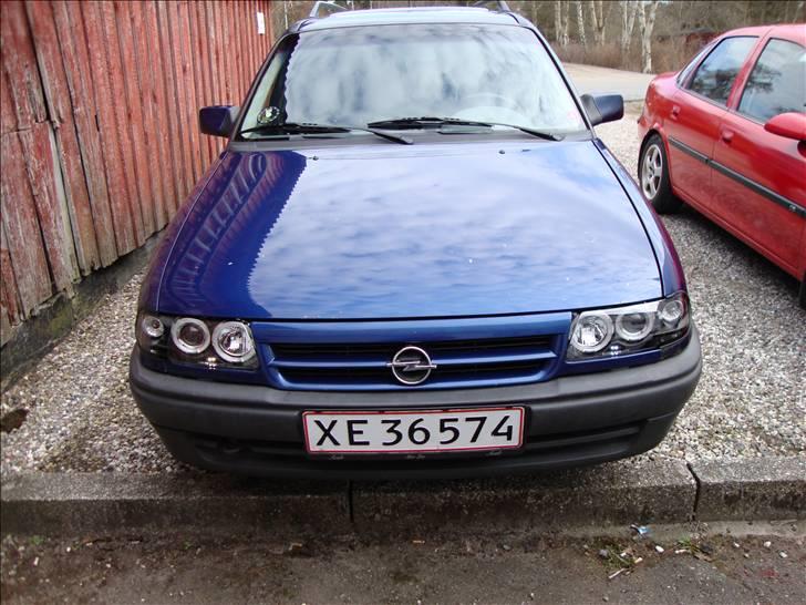 Opel astra f lille kone bil billede 3