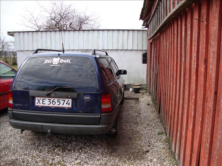 Opel astra f lille kone bil billede 9