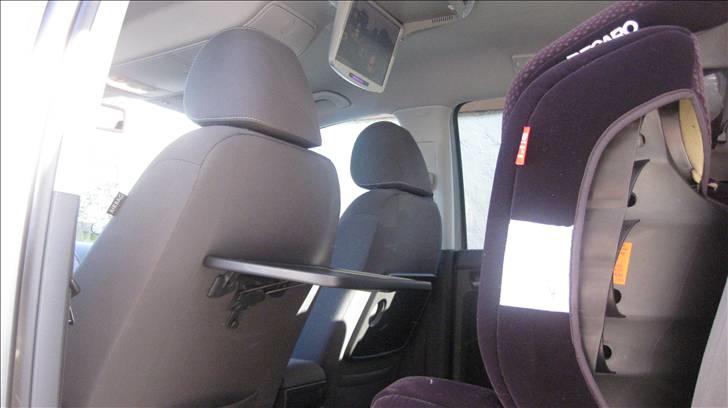 VW touran tdi united solgt billede 14