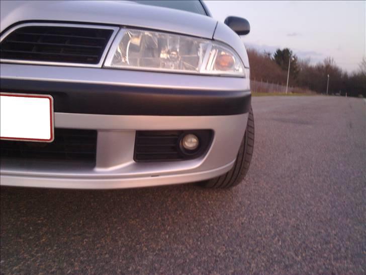 Mitsubishi Carisma billede 7