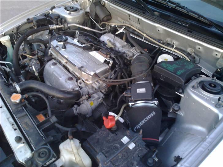 Mitsubishi Carisma billede 10