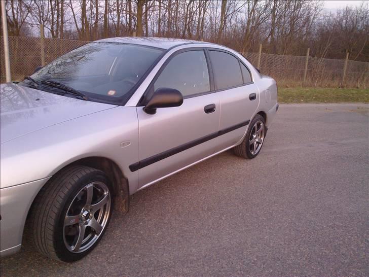 Mitsubishi Carisma billede 16