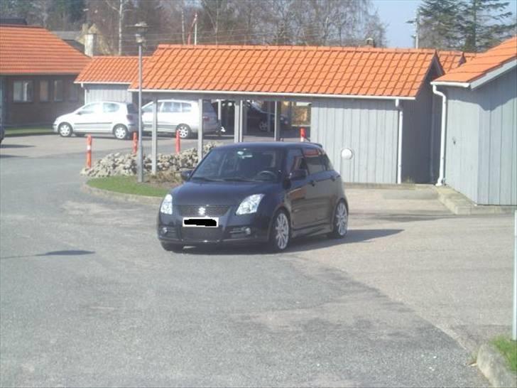 Suzuki Swift 1,3 GLX SOLGT billede 1