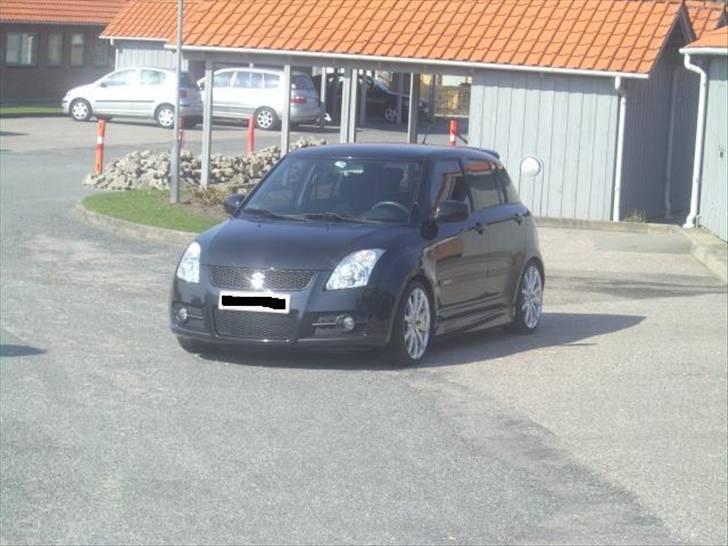 Suzuki Swift 1,3 GLX SOLGT billede 7