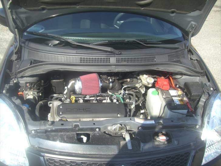 Suzuki Swift 1,3 GLX SOLGT billede 13