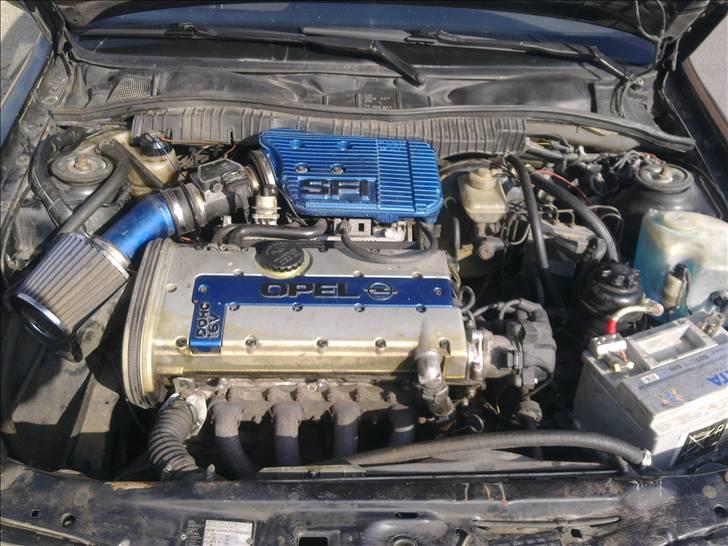 Opel vectra 2000/  2,0  solgt billede 2