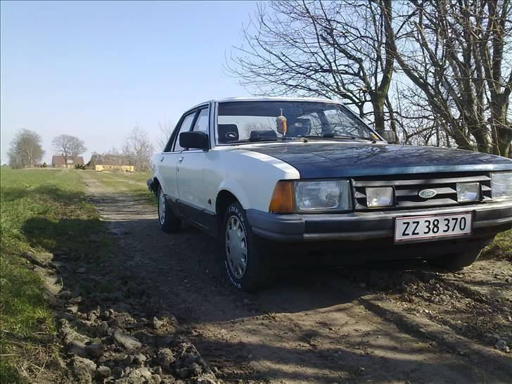 Ford granada billede 3