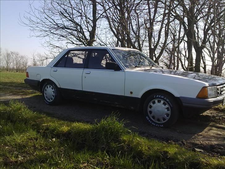 Ford granada billede 5