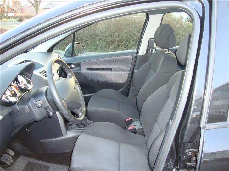 Peugeot 207 SW 1,6 HDI Premium billede 8