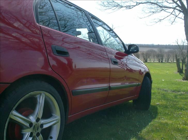 Toyota carina E turbo. totald skade billede 1