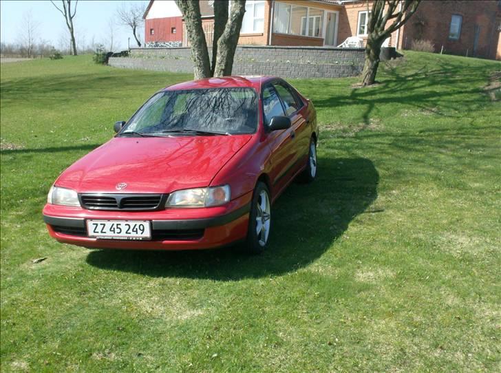 Toyota carina E turbo. totald skade billede 9