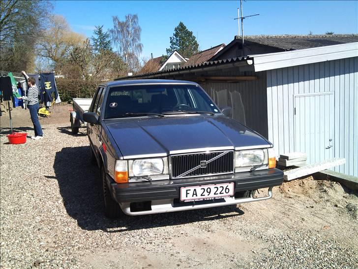 Volvo 740 Turbo - Solgt billede 1