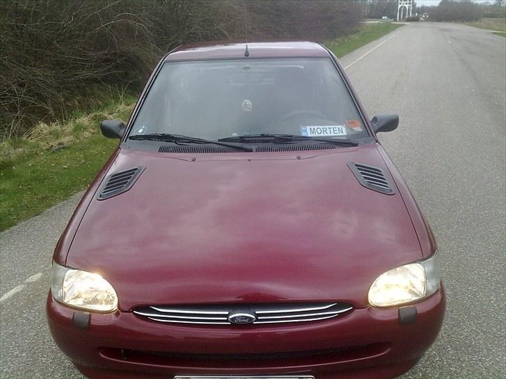 Ford Escort clx 1,6 SOLGT billede 2