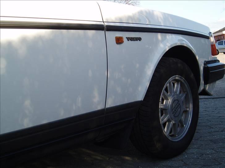 Volvo 240 GLT **SOLGT** billede 11