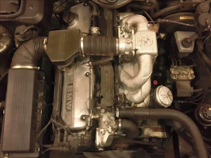 BMW e34 535i billede 14