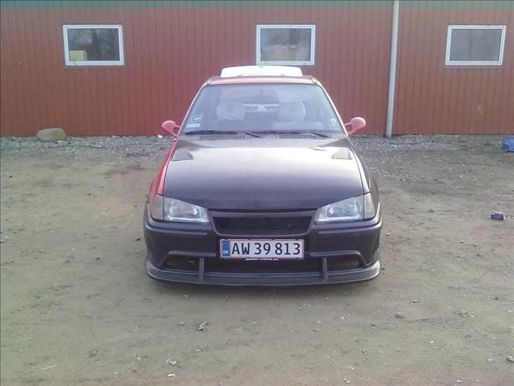 Opel kadett e solgt billede 9