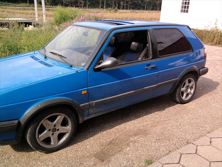 VW golf II 1.3 i skrotet billede 2