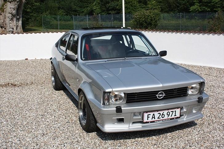 Opel Kadett C 2.0E  billede 1