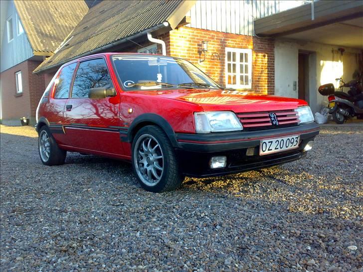 Peugeot 205Vmax 134 billede 8