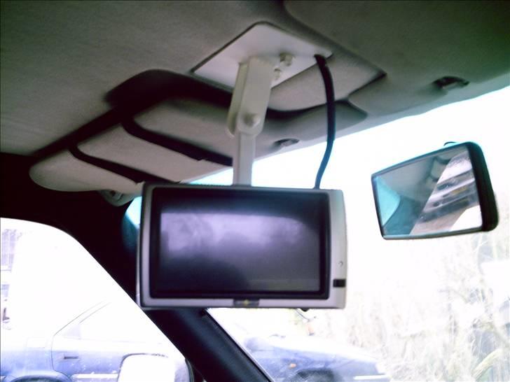 VW Transpoter 2,5 TDI - Gps hvor det org. lys har sedet billede 17