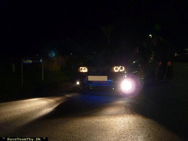 Opel Vectra A 2.0i (SKROTTET) billede 12