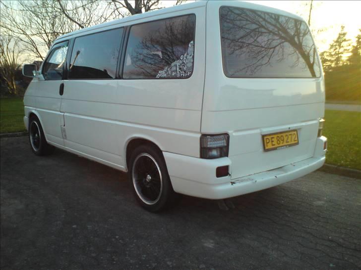 VW Transporter 2.,4D SOLGT billede 16
