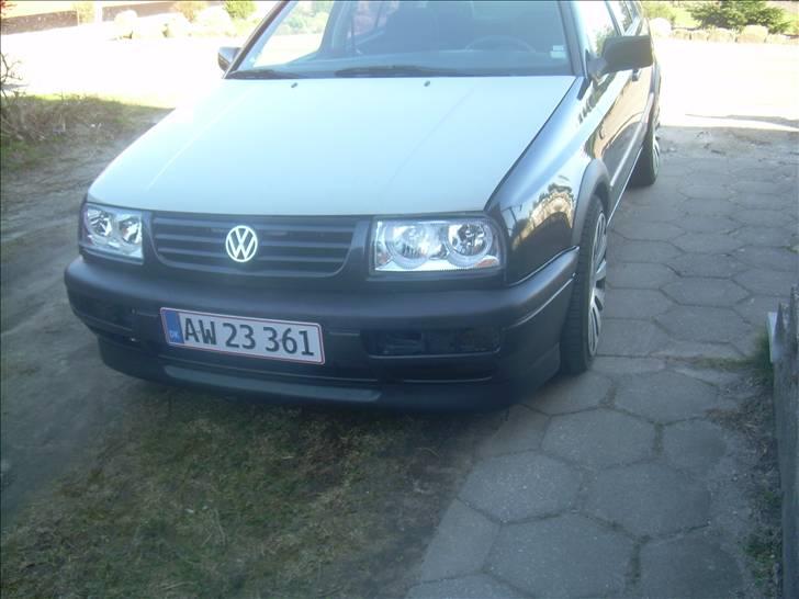 VW Vento SOLGT billede 5