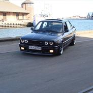 BMW E30 325i 12V M-TECH 2
