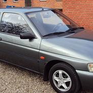 Ford Escort 1.6i CL