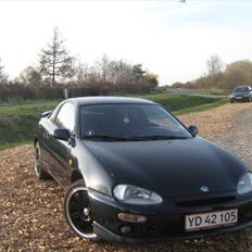 Mazda mx3 1.8 v6 - SOLGT. 